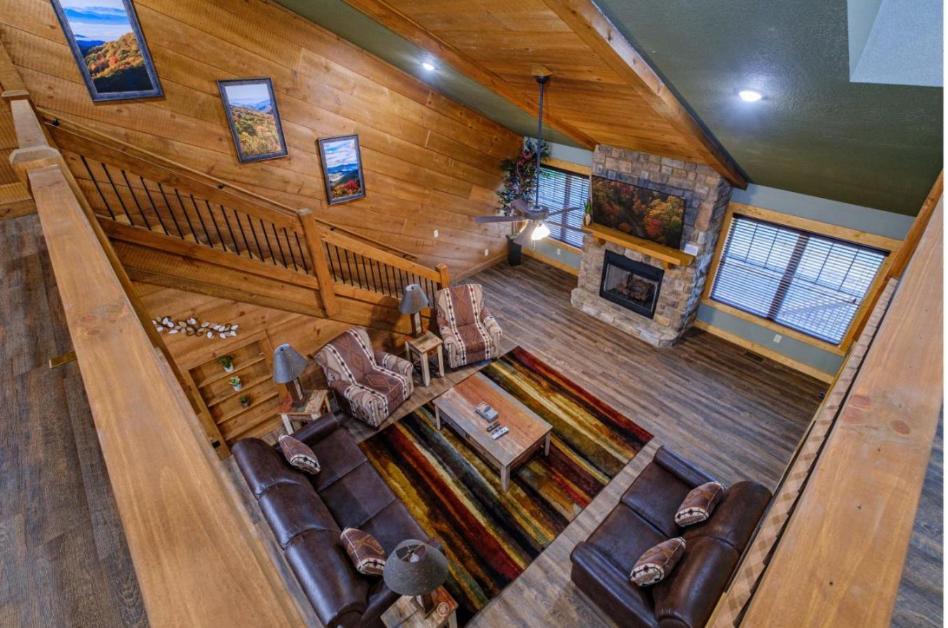 Heaps Of Fun By Eden Crest Villa Gatlinburg Exterior photo